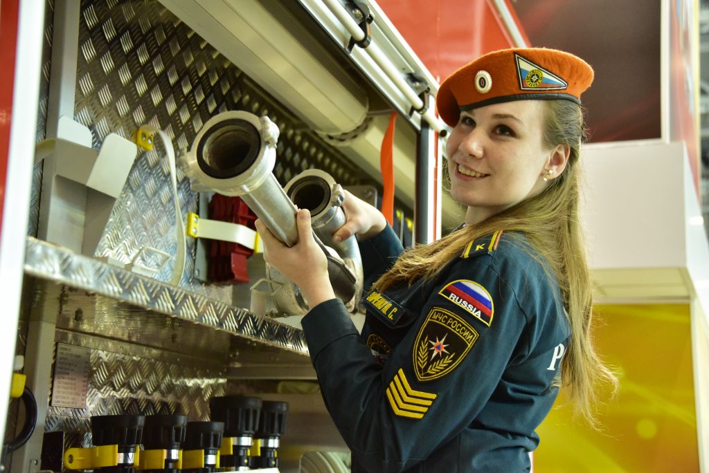 Более 500 пожарных и добровольцев присмотрят за безопасностью в Москве на День города